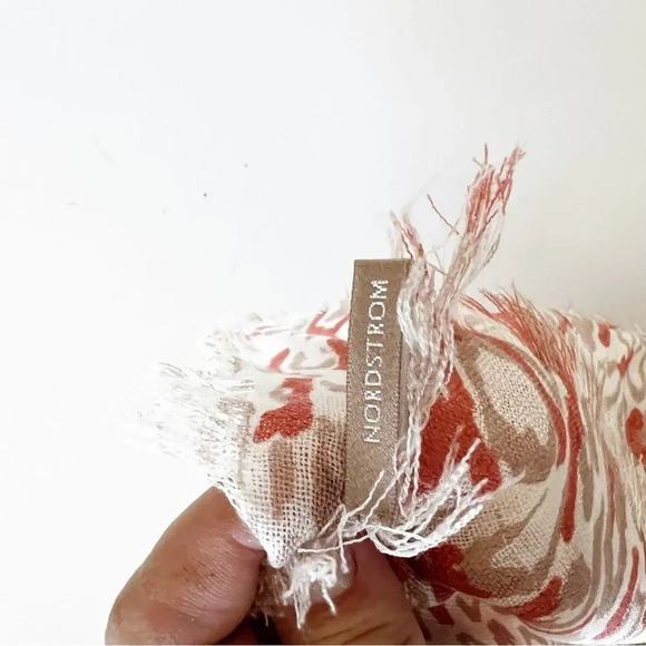 Nordstrom Lightweight Scarf Pink Cheetah Print Summer Wrap Accent - Picture 3 of 5